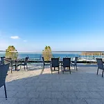 Bed & Breakfast Marina Pallatium Premium Floor
