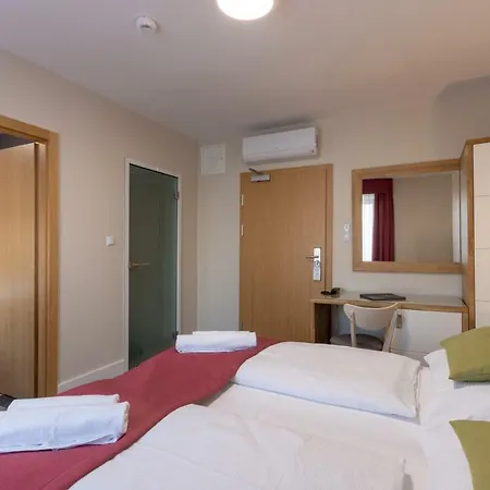 Marina Pallatium Premium Floor Panzió