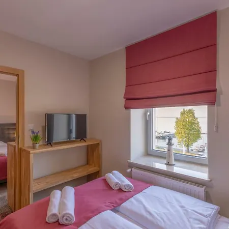 Marina Pallatium Premium Floor B&B