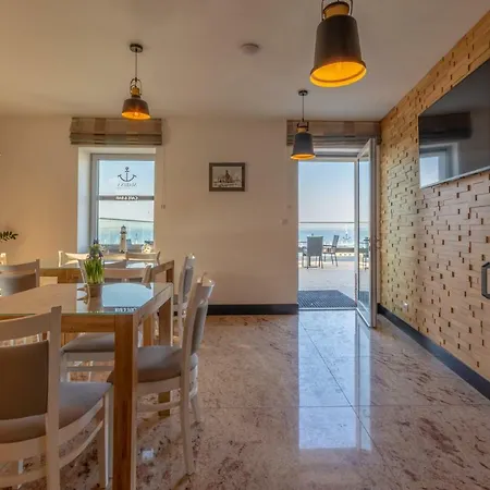 Bed and breakfast Marina Pallatium Premium Floor Kamien Pomorski