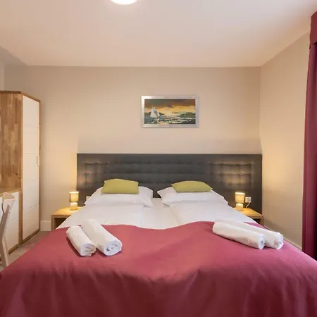 Marina Pallatium Premium Floor 3*