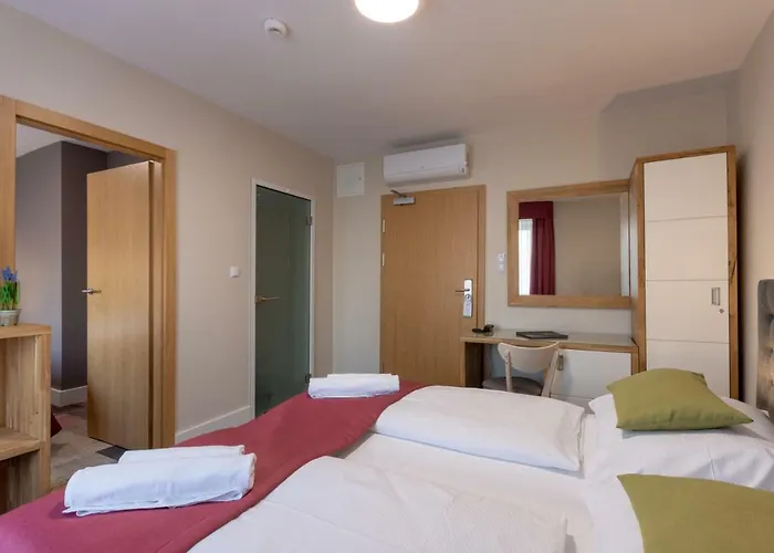 Marina Pallatium Premium Floor Bed and breakfast