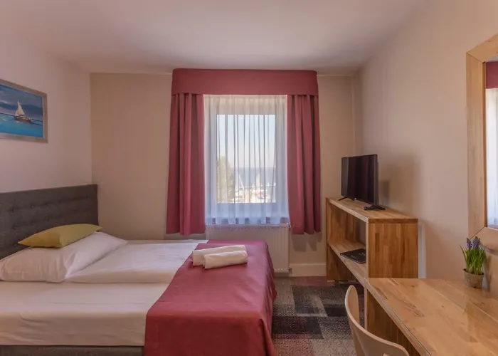 Marina Pallatium Premium Floor Bed and breakfast 4*