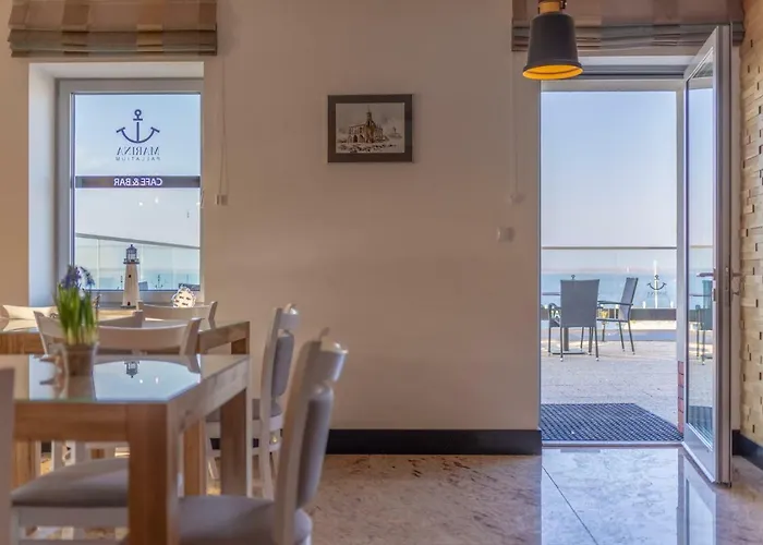 Marina Pallatium Premium Floor Bed and breakfast 4*