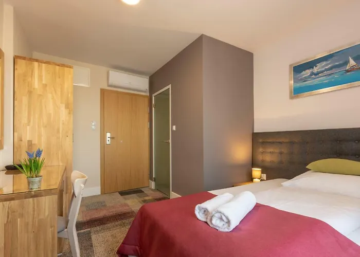 Marina Pallatium Premium Floor Bed and breakfast 4*